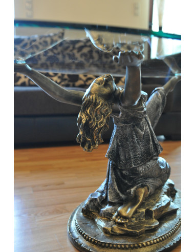 Stół kobieta szkalny