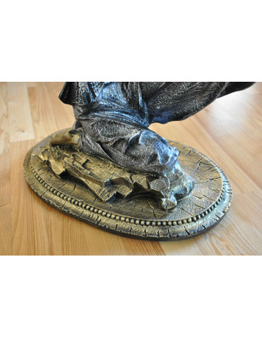 Stół kobieta szkalny