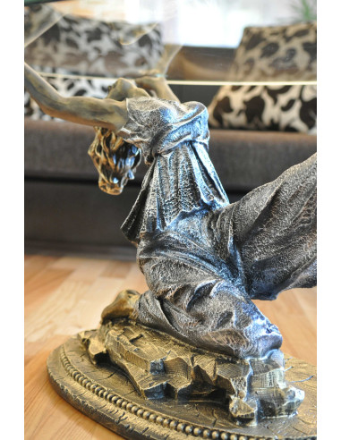 Stół kobieta szkalny